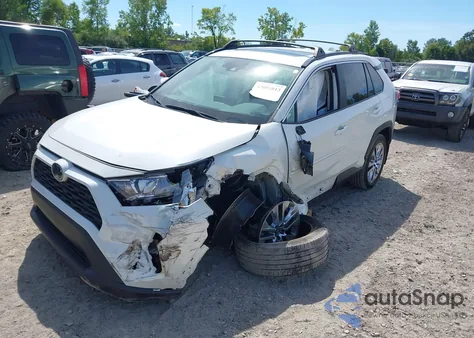 2021 Toyota Rav4 Xle Premium из США, поврежденный, VIN 2T3A1RFV3MW142448